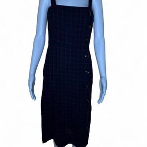 Essue Blue and red plaid size S Read description